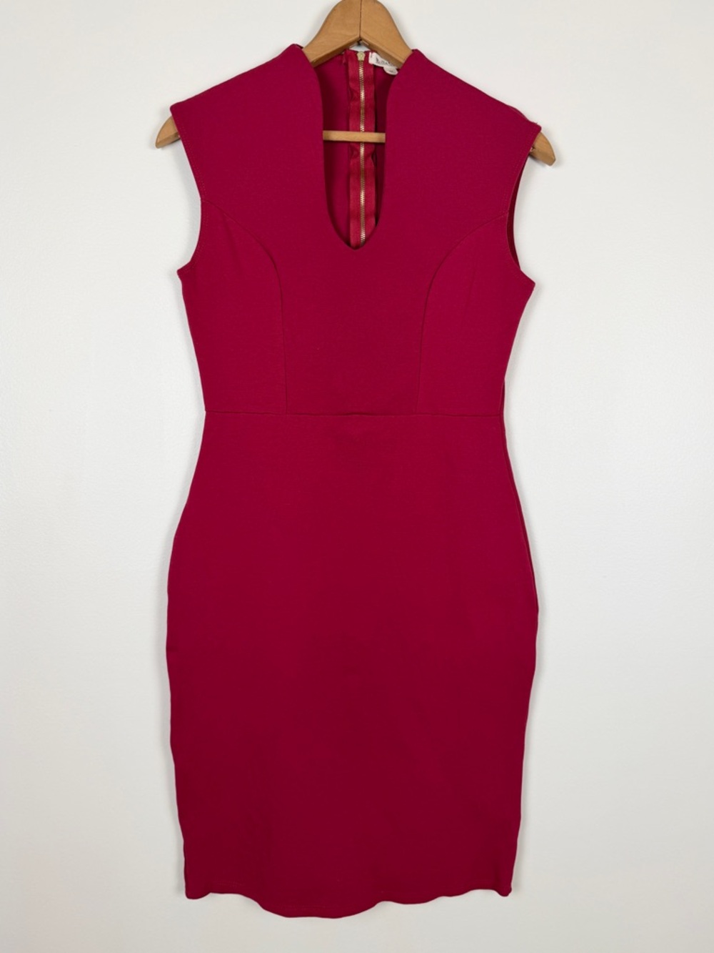 Red Bodycon Midi Pencil Dress Size M Bold Power Dressing Mob Wife Classic Glam
